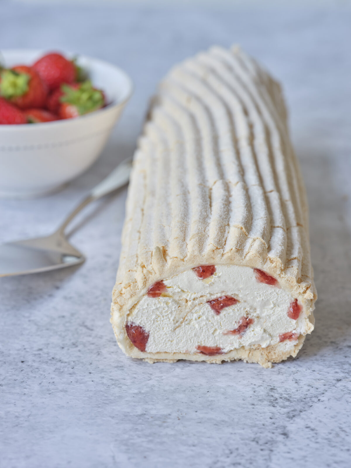 Gluten Free Strawberries & Cream Meringue Roulade